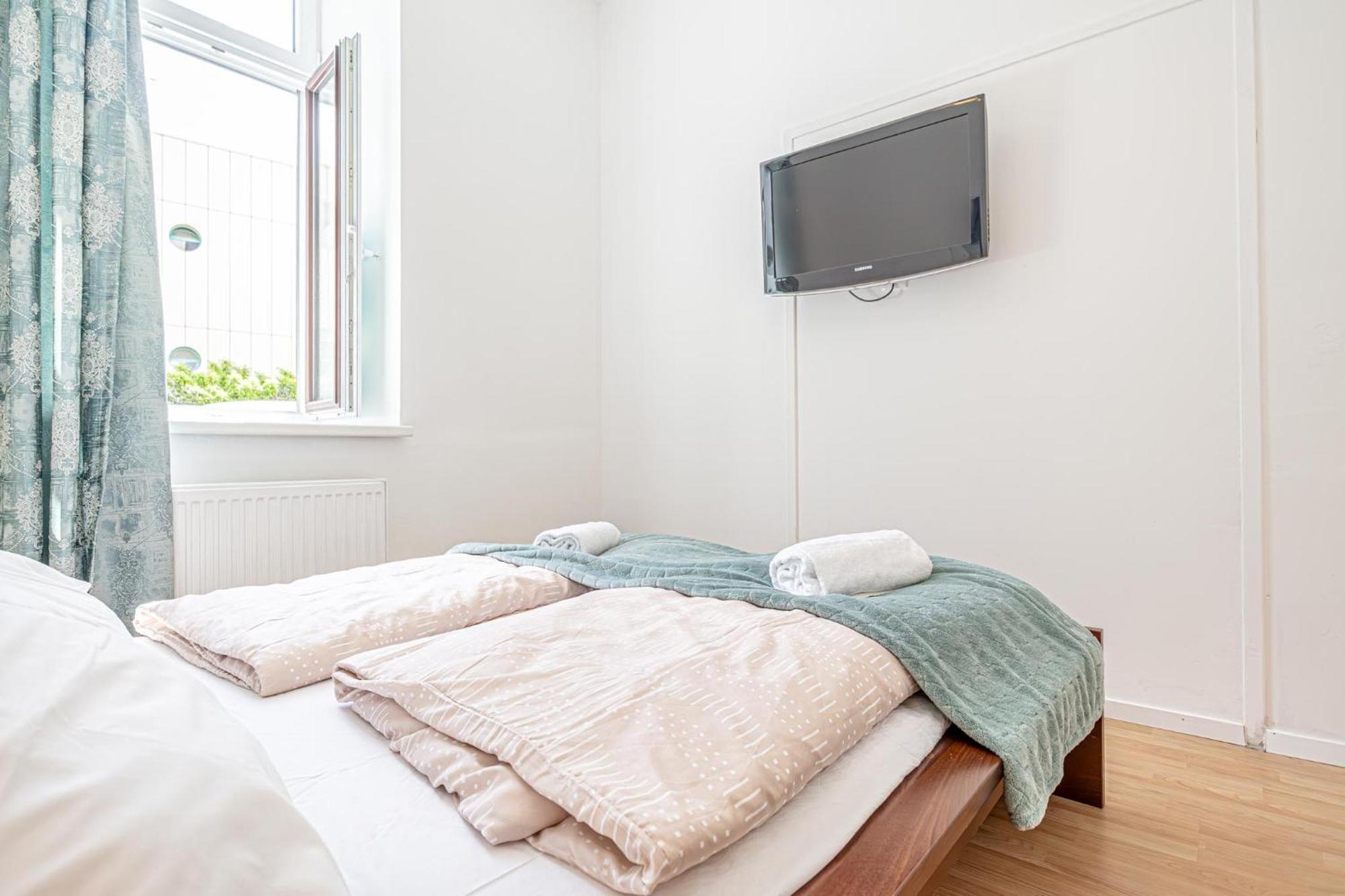 Loevly Shared 6Br With Garden Near Danube & Millenium City Viyana Dış mekan fotoğraf