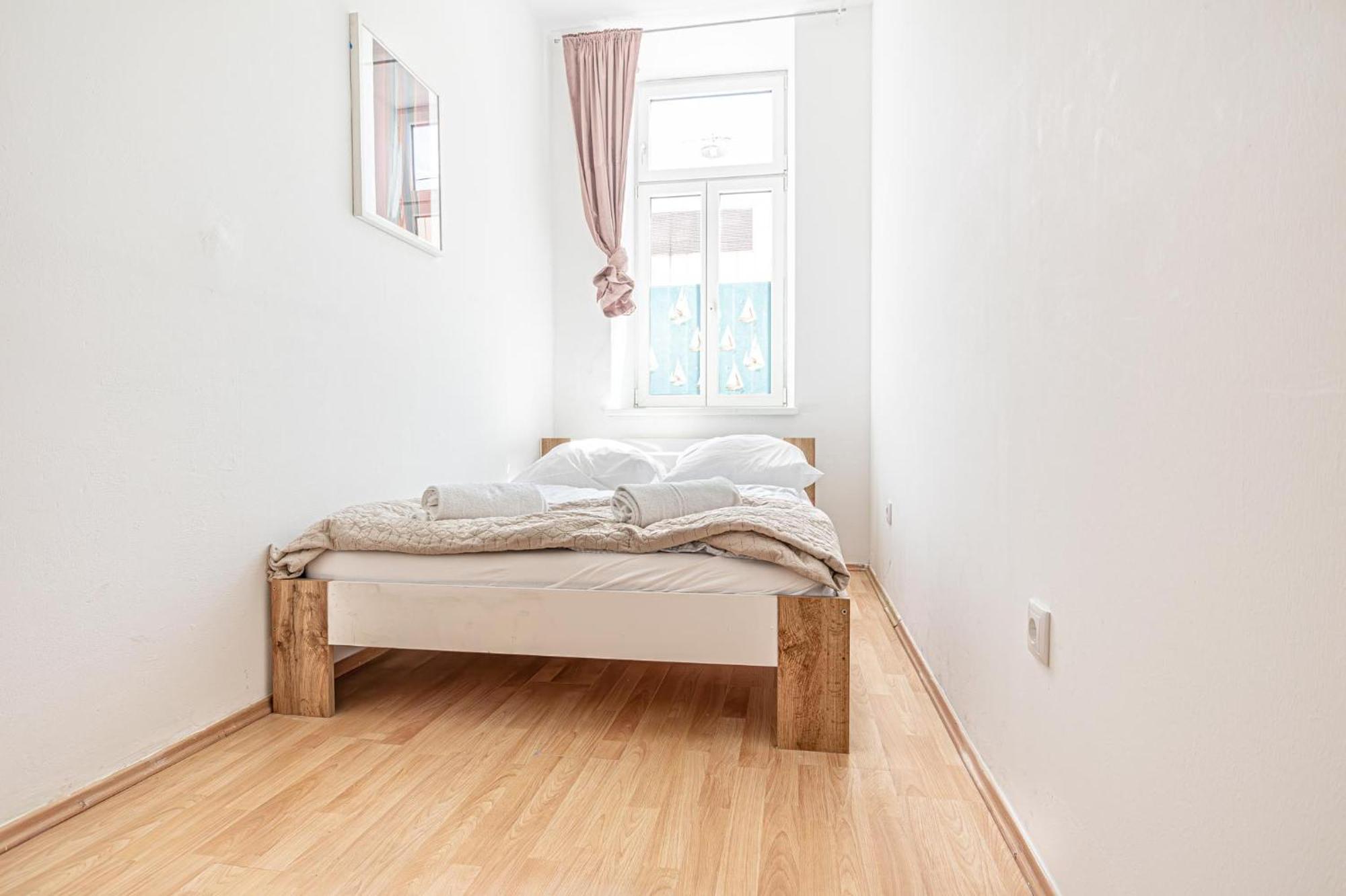 Loevly Shared 6Br With Garden Near Danube & Millenium City Viyana Dış mekan fotoğraf