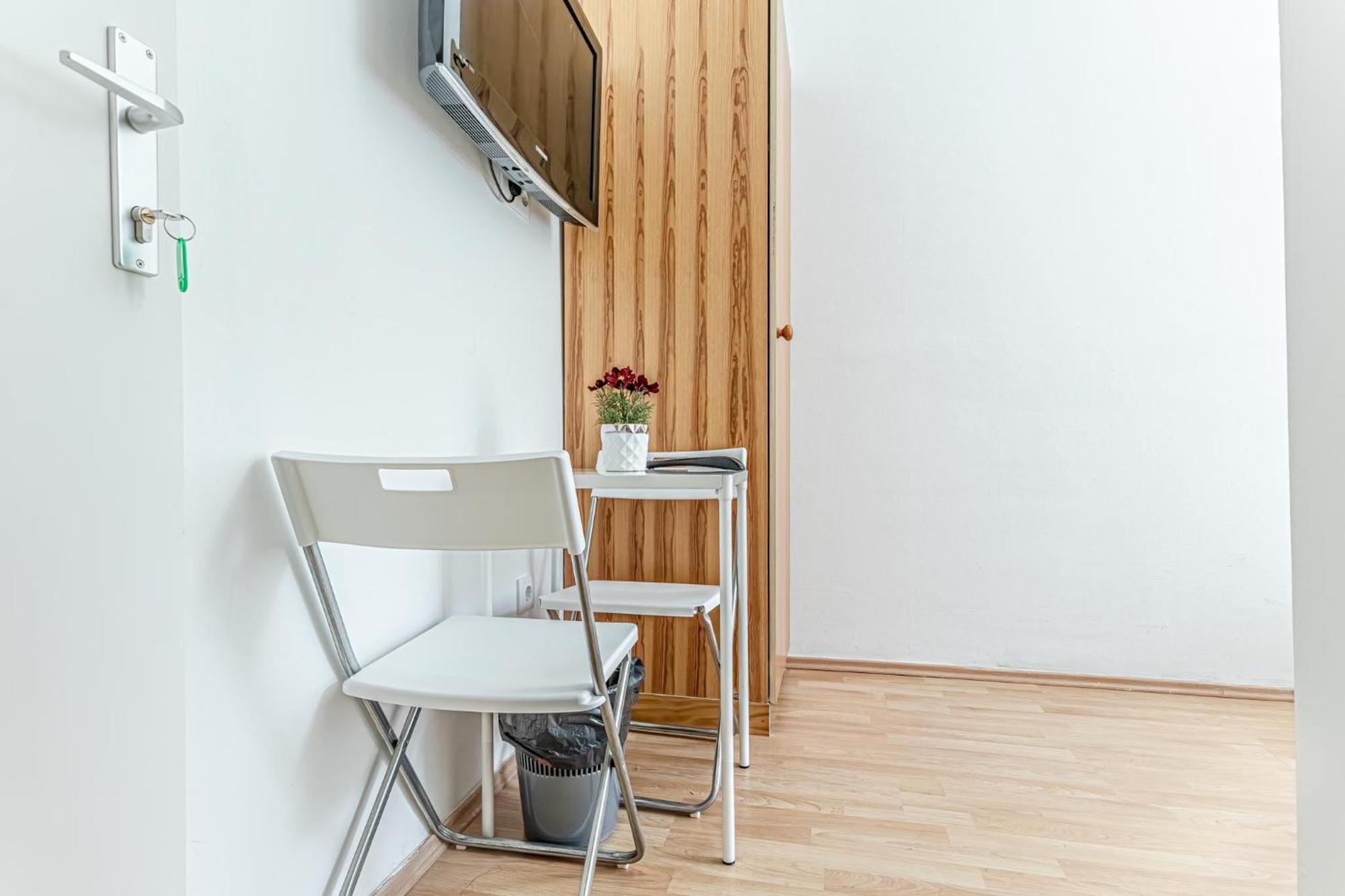 Loevly Shared 6Br With Garden Near Danube & Millenium City Viyana Dış mekan fotoğraf