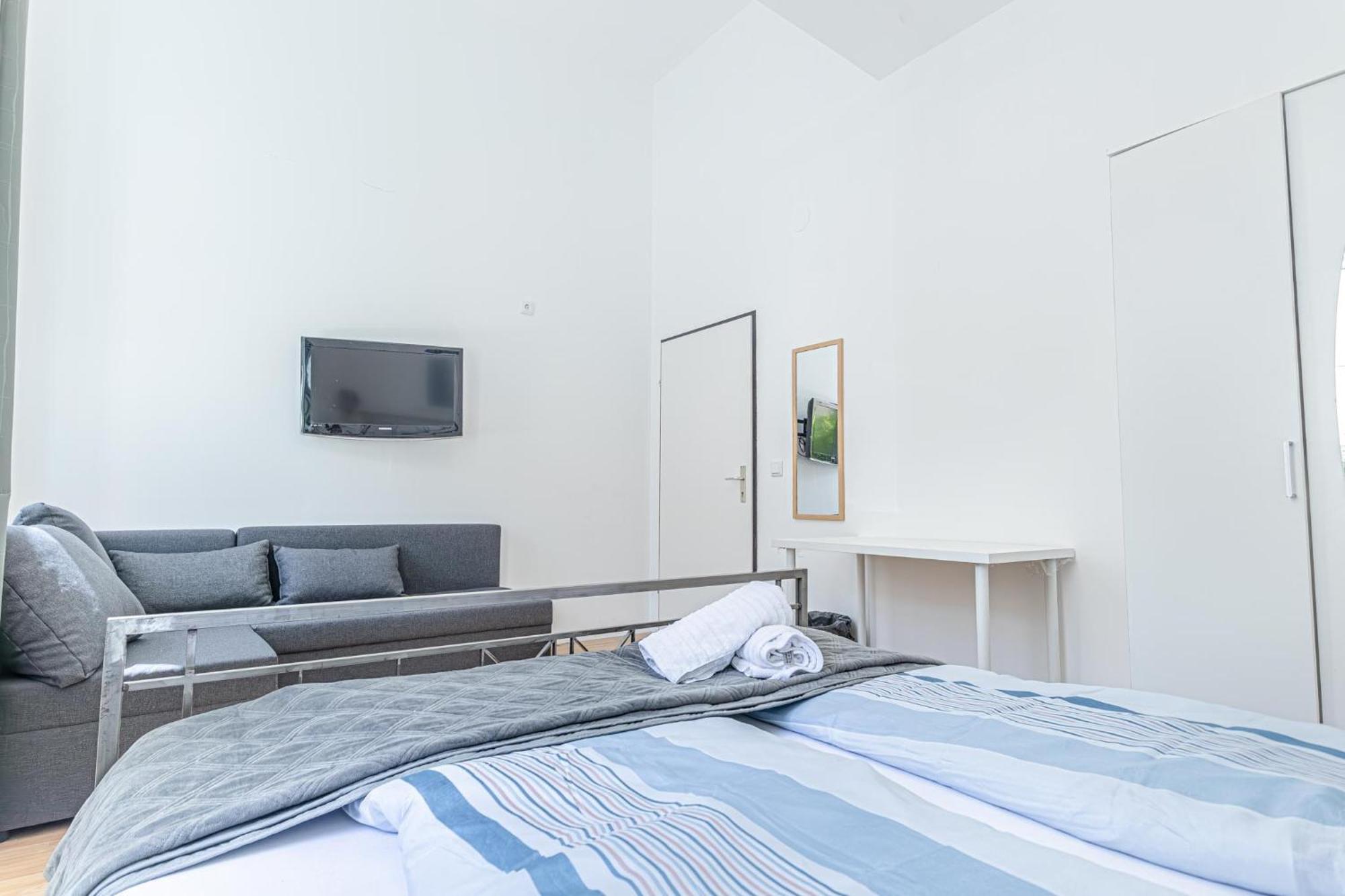 Loevly Shared 6Br With Garden Near Danube & Millenium City Viyana Dış mekan fotoğraf