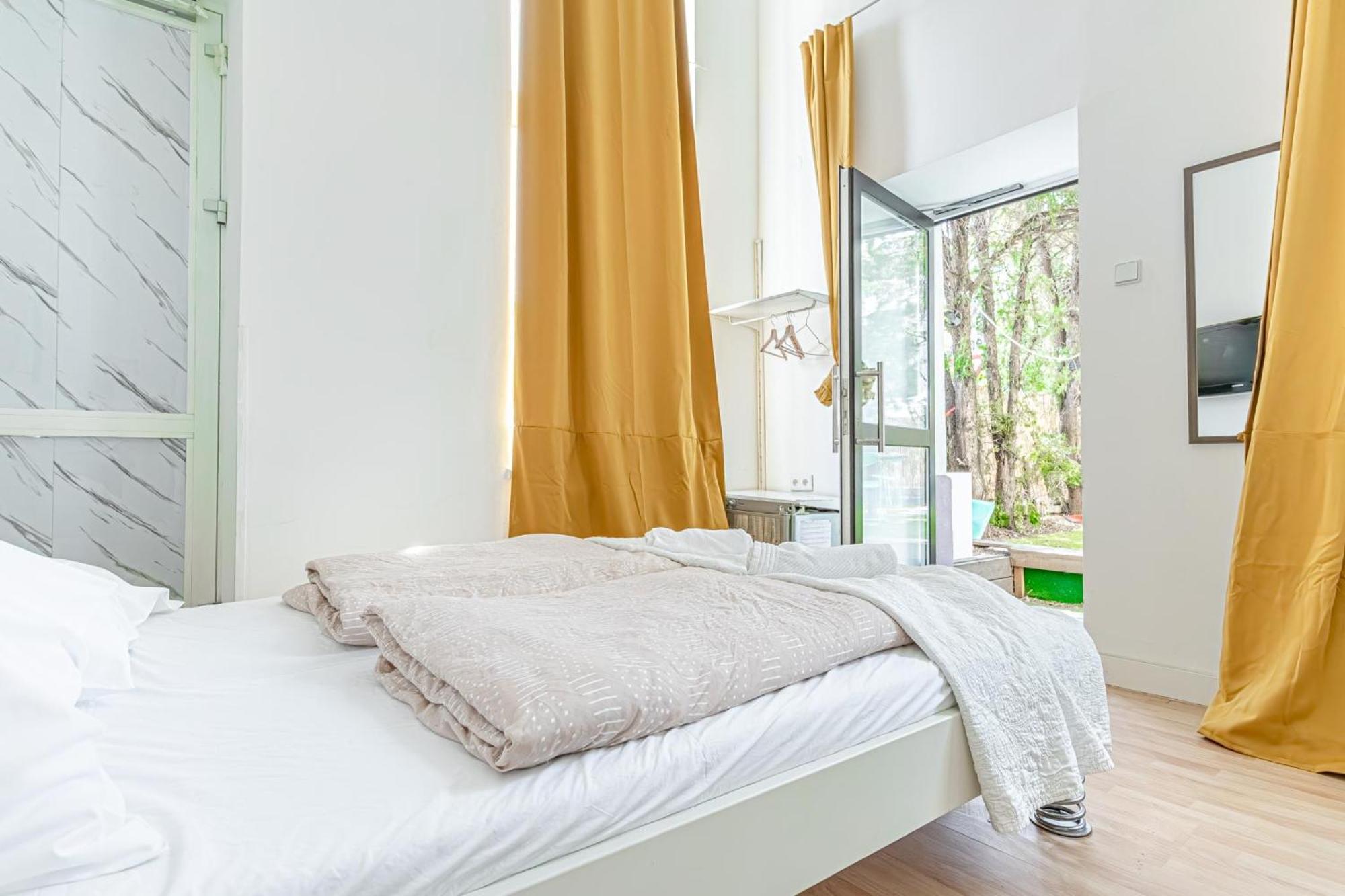 Loevly Shared 6Br With Garden Near Danube & Millenium City Viyana Dış mekan fotoğraf