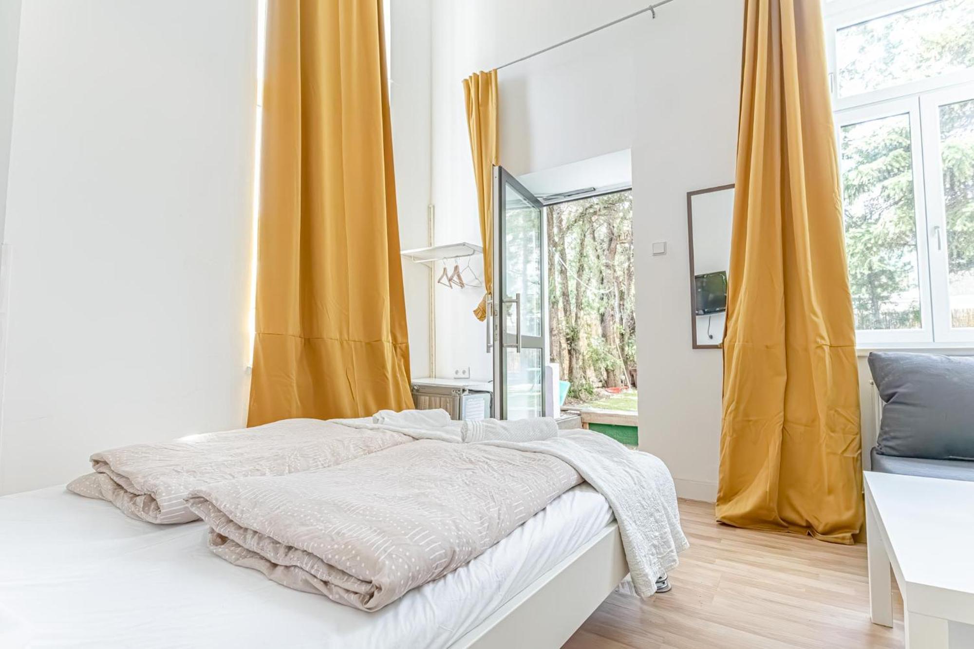 Loevly Shared 6Br With Garden Near Danube & Millenium City Viyana Dış mekan fotoğraf